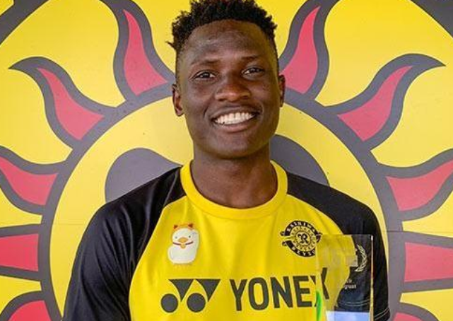  狼队前锋独中三元助球队登顶射手榜榜首